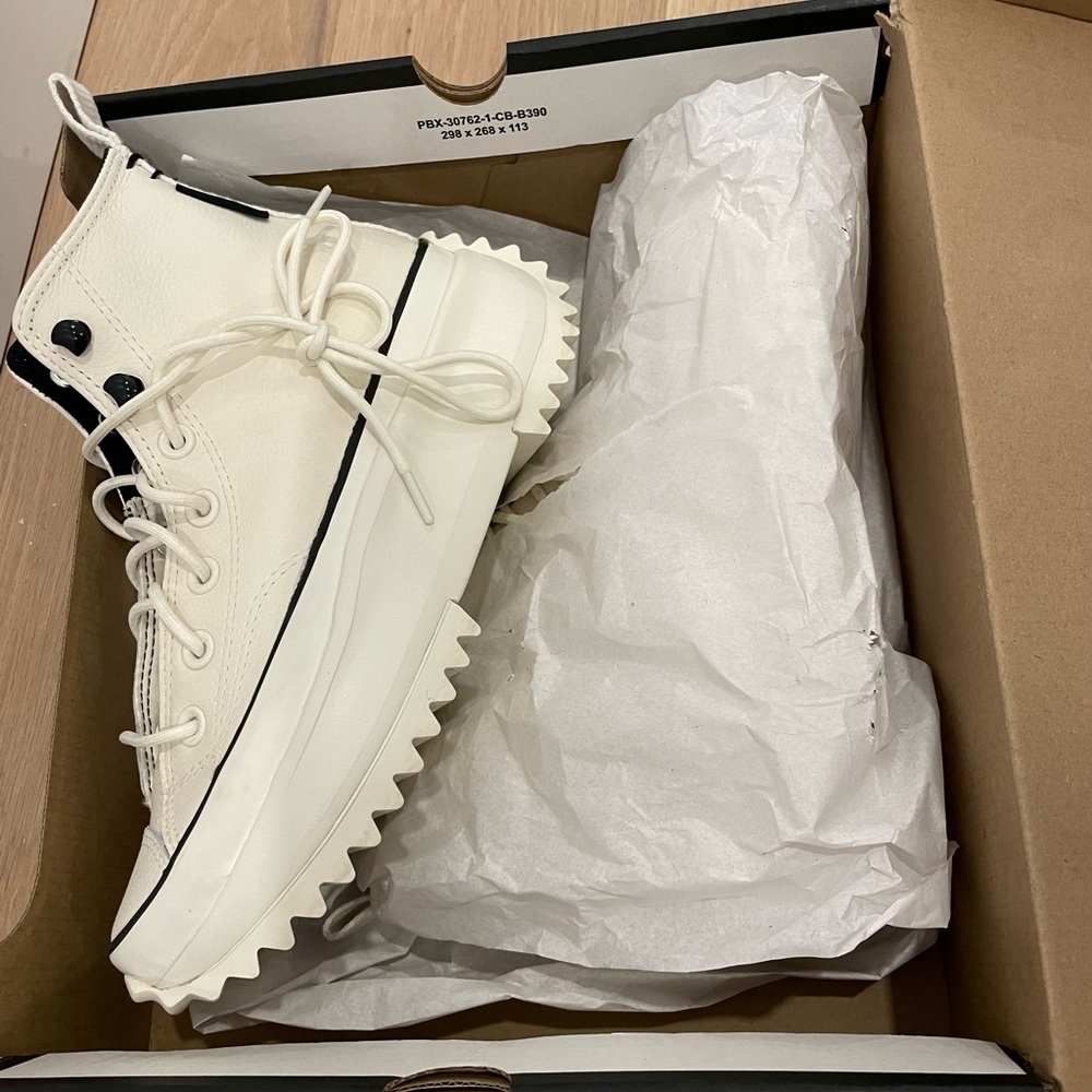 Brand new converse